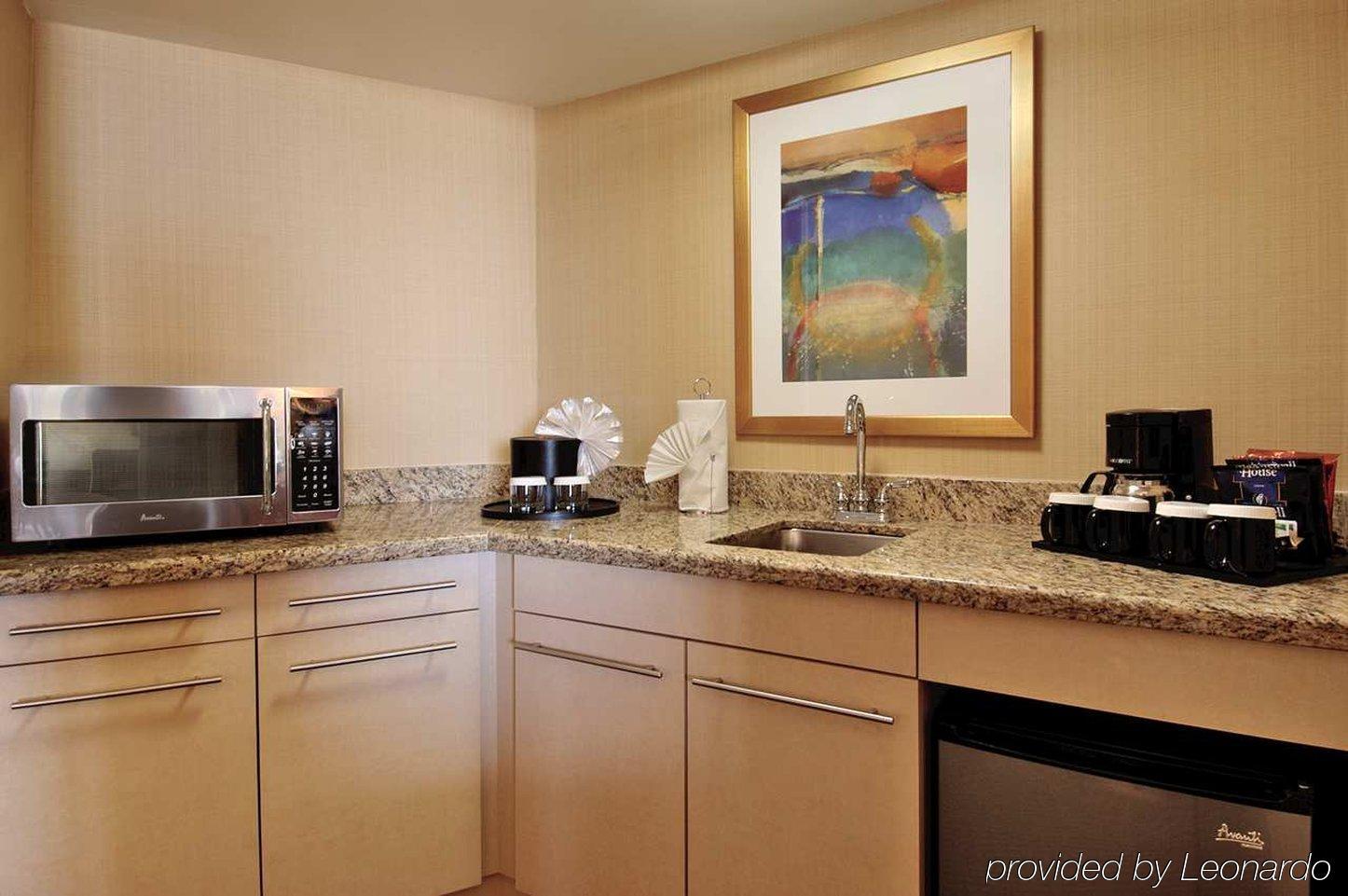 Embassy Suites Philadelphia - Center City 客房 照片
