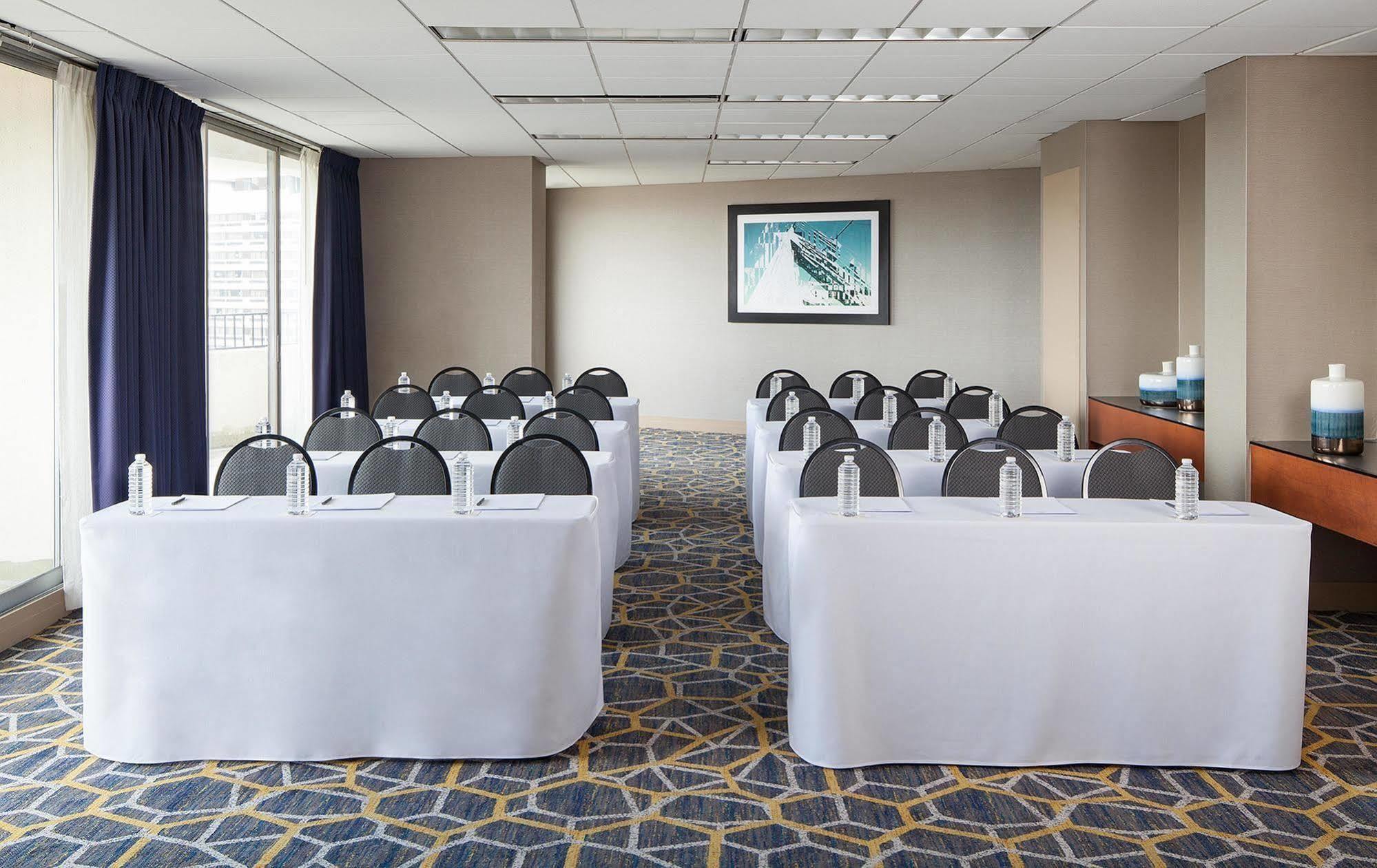 Embassy Suites Philadelphia - Center City 外观 照片