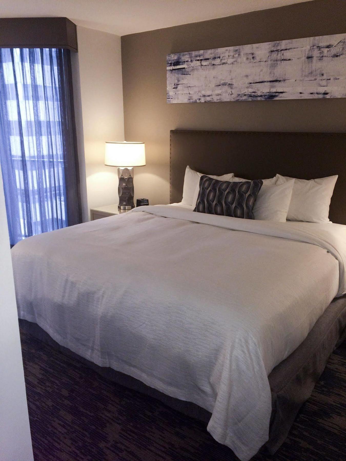 Embassy Suites Philadelphia - Center City 外观 照片